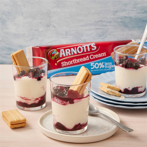 Arnott's Shortbread Cream 50% Less Sugar Cream Biscuits 250g