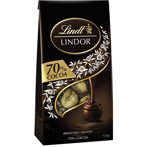 Lindt Lindor 70% Cocoa Dark Chocolate Bag 123g