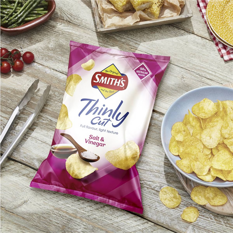 Smith's Thinly Cut Potato Chips Share Pack Salt & Vinegar 175g